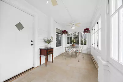 428 Hillside Avenue, Glen Ellyn, IL 60137 - Photo 2