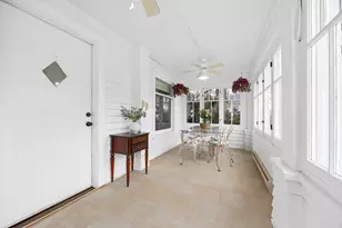 428 Hillside Ave, Glen Ellyn, IL 60137 - Photo 2