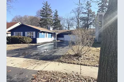 7 Woodhead Drive, Lake Villa, IL 60046 - Photo 1