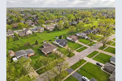 9S315 Cumnor Road, Downers Grove, IL 60516 - Photo 22