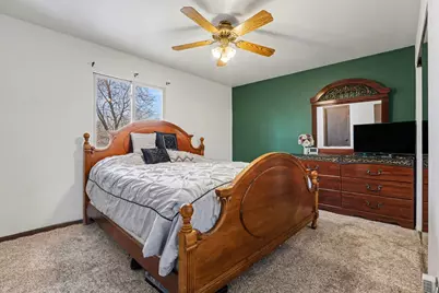 945 Surrey Court, Joliet, IL 60431 - Photo 16