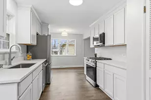 451 W Linda Ln, Addison, IL 60101 - Photo 1