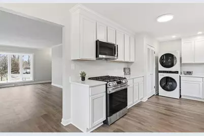 451 W Linda Lane, Addison, IL 60101 - Photo 10