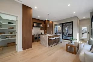 1915 N Wood St, Chicago, IL 60622 - Photo 10