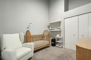 758 N Larrabee St, Chicago, IL 60654 - Photo 10