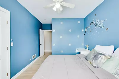 7230 N Oakley Avenue #2S, Chicago, IL 60645 - Photo 16