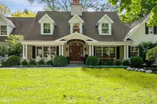 710 Walnut Rd, Barrington, IL 60010 - Photo 1