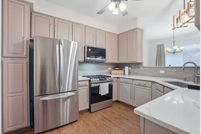 319 Grape Vine Trail, Oswego, IL 60543 - Photo 6