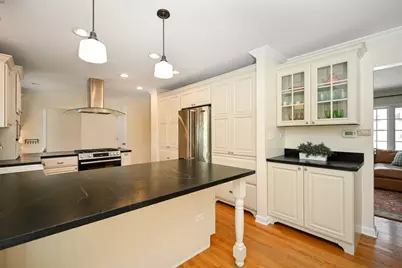 266 Exmoor Avenue, Glen Ellyn, IL 60137 - Photo 10