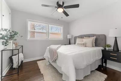 8716 S Merrill Avenue, Chicago, IL 60617 - Photo 16