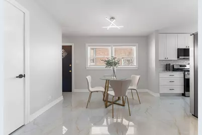 8716 S Merrill Avenue, Chicago, IL 60617 - Photo 12