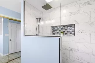 27942 N Lakeview Cir, McHenry, IL 60051 - Photo 18