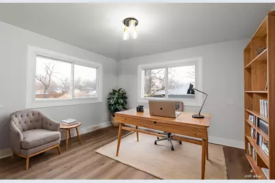 8459 S 85th Court, Hickory Hills, IL 60457 - Photo 30