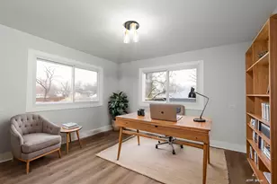 8459 S 85th Ct, Hickory Hills, IL 60457 - Photo 30