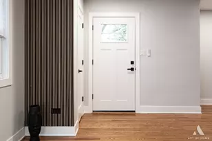 8459 S 85th Ct, Hickory Hills, IL 60457 - Photo 10