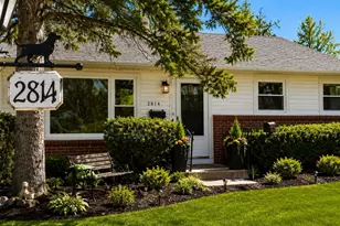 2814 Cardinal Dr, Rolling Meadows, IL 60008 - Photo 2
