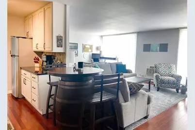 40 N Tower Road #7L, Oak Brook, IL 60523 - Photo 6