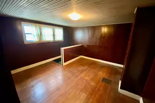 210 Rolston St, Centralia, IL 62801 - Photo 6