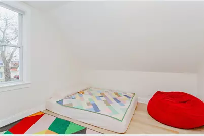 3902 N Saint Louis Avenue, Chicago, IL 60618 - Photo 18