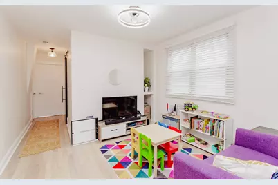 3902 N Saint Louis Avenue, Chicago, IL 60618 - Photo 16