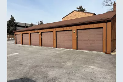 1S055 Spring Road #1C, Oakbrook Terrace, IL 60181 - Photo 18