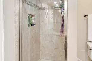 1530 E Northwest Hwy, Arlington Heights, IL 60004 - Photo 14