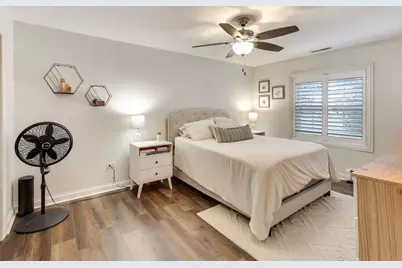 1530 E Northwest Highway #2A, Arlington Heights, IL 60004 - Photo 10