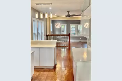 7806 S Rhodes Avenue, Chicago, IL 60619 - Photo 6