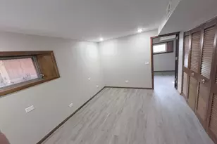 2727 N Mont Clare Ave, Chicago, IL 60707 - Photo 8