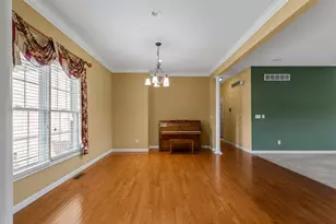 4402 Crossgate Dr, Champaign, IL 61822 - Photo 10