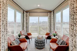 518 Carter Ave, Oswego, IL 60543 - Photo 6