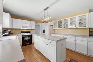 1850 White Oak Dr, Algonquin, IL 60102 - Photo 8