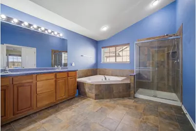 1718 Belcourt Lane, Elgin, IL 60120 - Photo 18