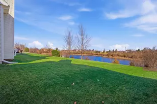 1718 Belcourt Ln, Elgin, IL 60120 - Photo 24