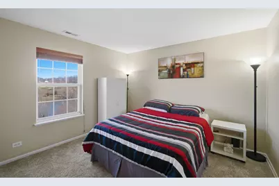 1718 Belcourt Lane, Elgin, IL 60120 - Photo 20