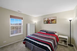 1718 Belcourt Ln, Elgin, IL 60120 - Photo 20