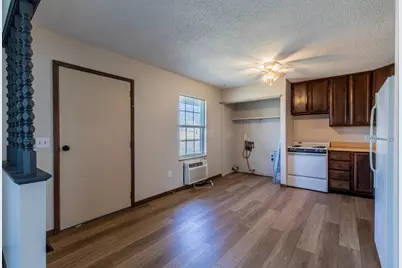 824 W Marquette Street, Princeton, IL 61356 - Photo 6