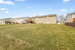 2818 Carol Pl, Rockford, IL 61109 - Photo 20