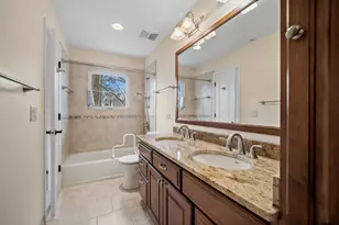 128 Hickory Rd, Lake in the Hills, IL 60156 - Photo 16