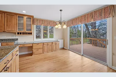 128 Hickory Road, Lake in the Hills, IL 60156 - Photo 12