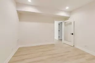 2938 Indianwood Rd, Wilmette, IL 60091 - Photo 50