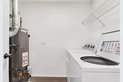 210 Dublin Lane #V2, Schaumburg, IL 60194 - Photo 22