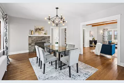 2233 W Greenleaf Avenue, Chicago, IL 60645 - Photo 10