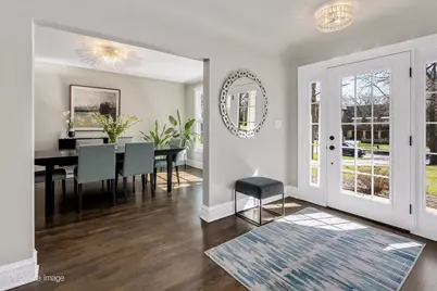 411 Birchwood Road, Hinsdale, IL 60521 - Photo 2