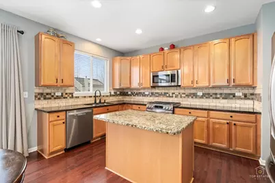 796 Singing Hills Drive, Volo, IL 60073 - Photo 12