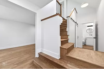 3341 W Iowa Street, Chicago, IL 60651 - Photo 2