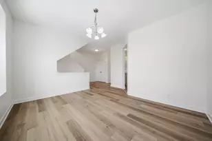 71 Melrose Ct, South Elgin, IL 60177 - Photo 8