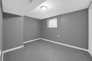 7829 S Winchester Ave, Chicago, IL 60620 - Photo 16