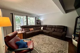 803 Irvine Rd, Champaign, IL 61822 - Photo 4