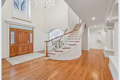 14 Briarwood Lane, Lincolnshire, IL 60069 - Photo 8